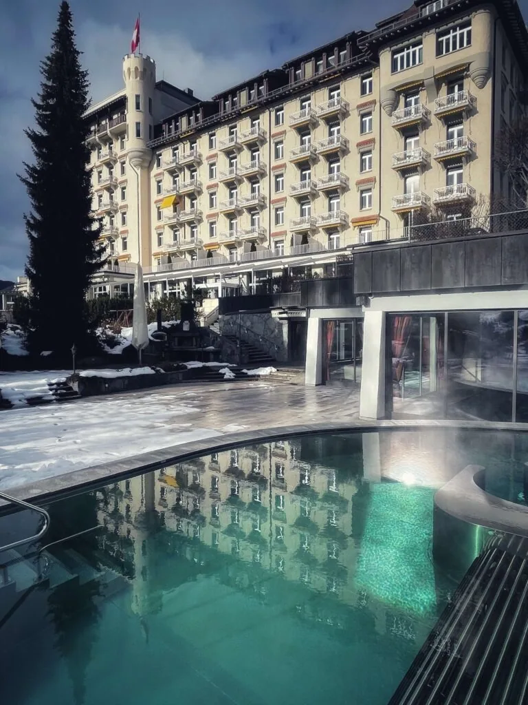 Gstaad Palace im Winter