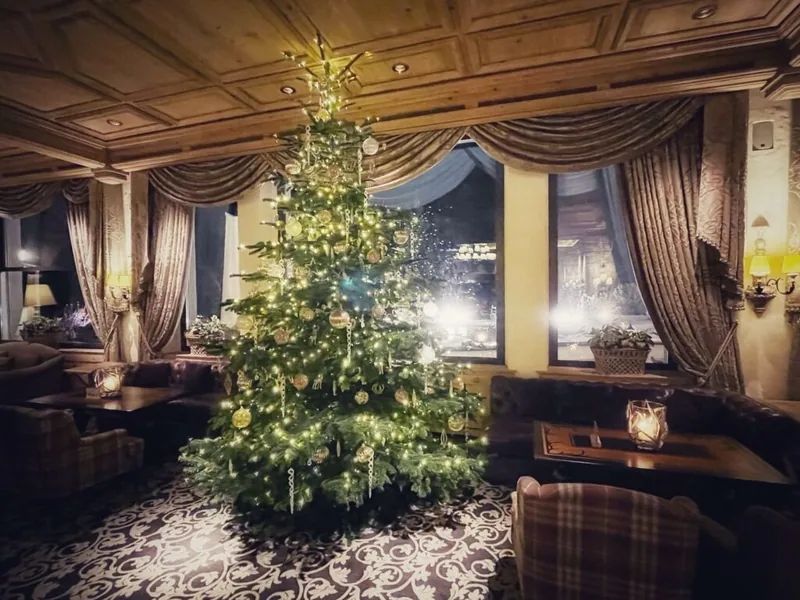 Gstaad Palace im Winter