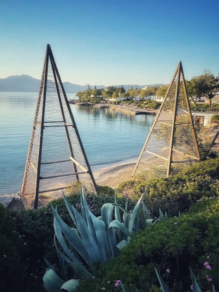 Minos Beach Art Hotel, Kreta